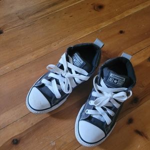 Converse hightop size Y2